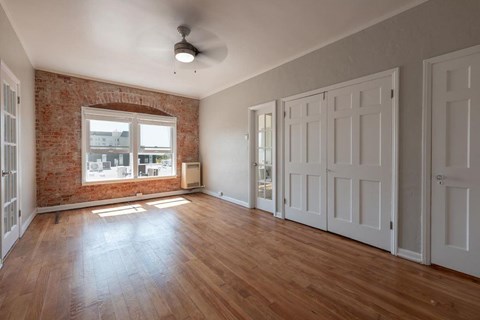 Floor plan for 1 bed, 1 bath, 500 sqft
